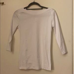 NWT Ann taylor white Tee ，S